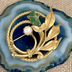 Vintage Sarah Coventry Jade Garden Brooch